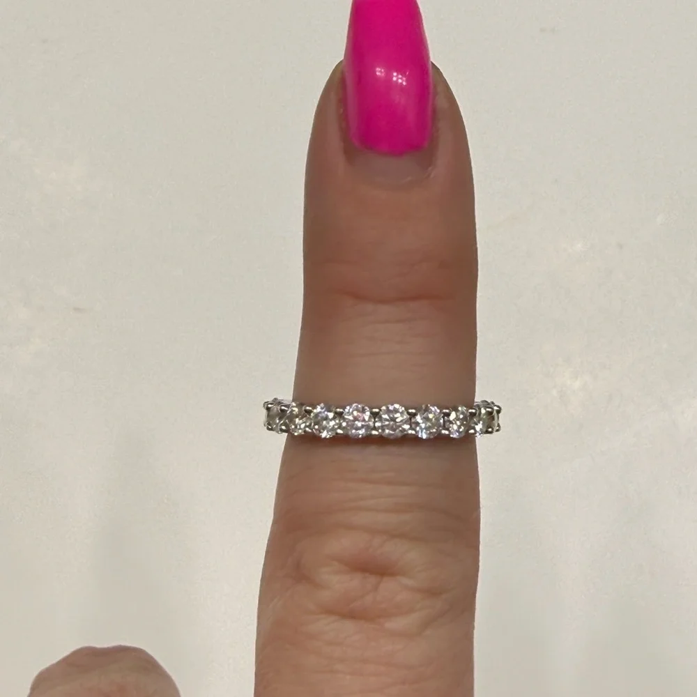 Kuololit Round Cut Diamond Moissanite Ring Sterling Silver S925 size 6